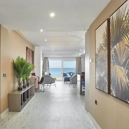 Paseo Maritimo By Expoholidays 5 Y 9 Almeria